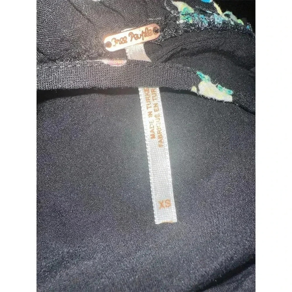 Free People Dress XS Black Floral Backless Mini Short  Ruffle Hem - Picture 4 of 7